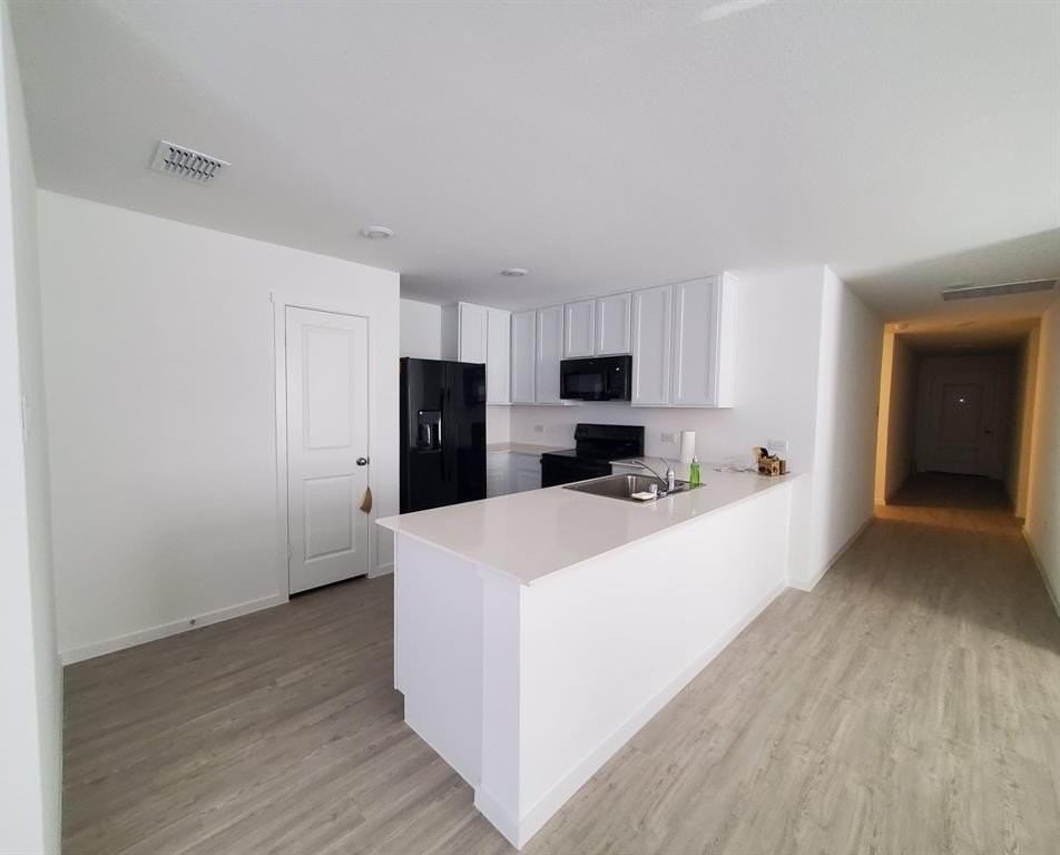 6742 Fairview Ave - Photo 3 of 25