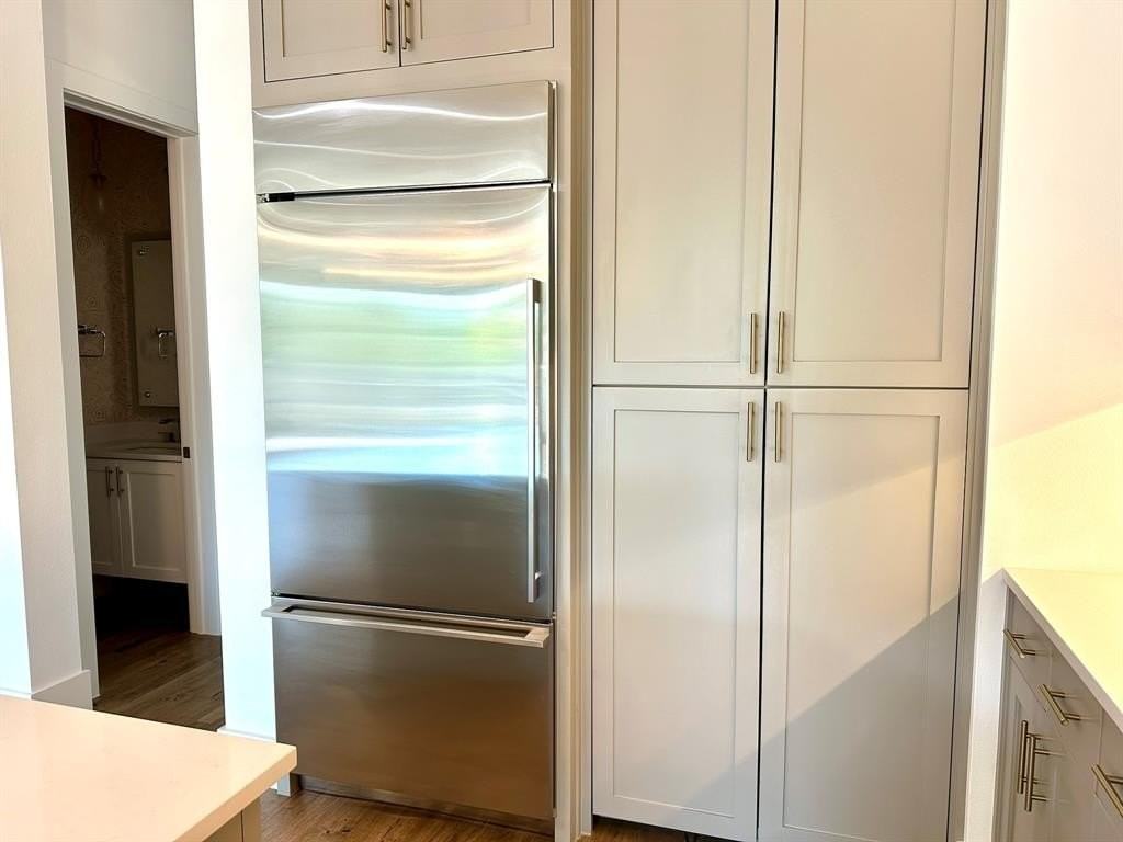 6108 Preserve Dr - Photo 6 of 31