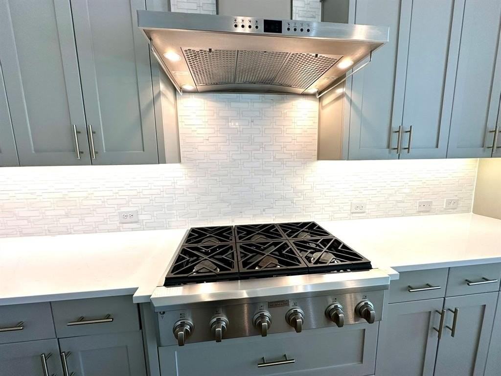 6108 Preserve Dr - Photo 7 of 31