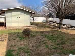 9113 Hope Dr - Photo 2 of 32