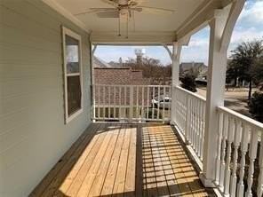 9113 Hope Dr - Photo 5 of 32