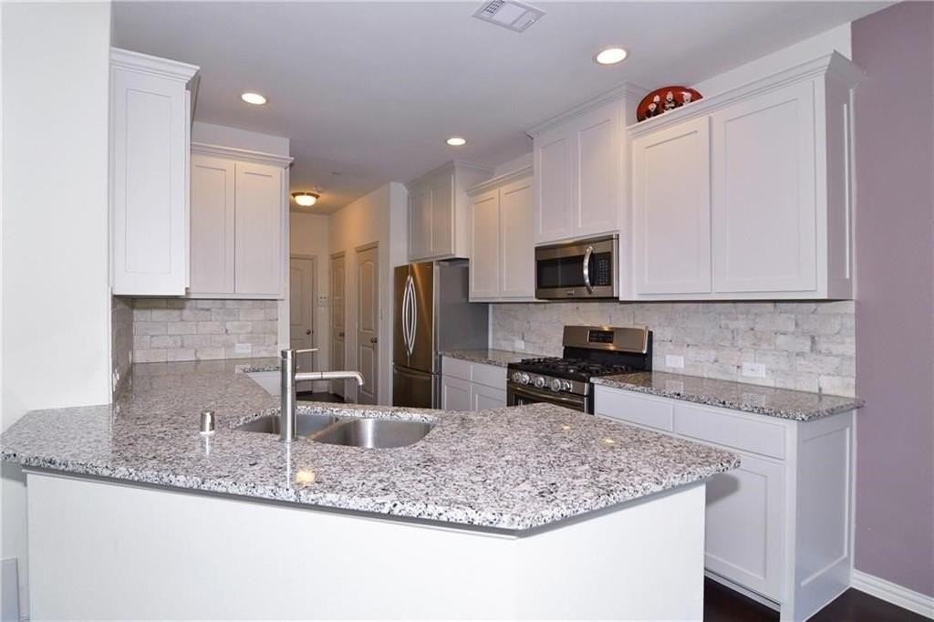 2224 Caniesto St - Photo 2 of 24