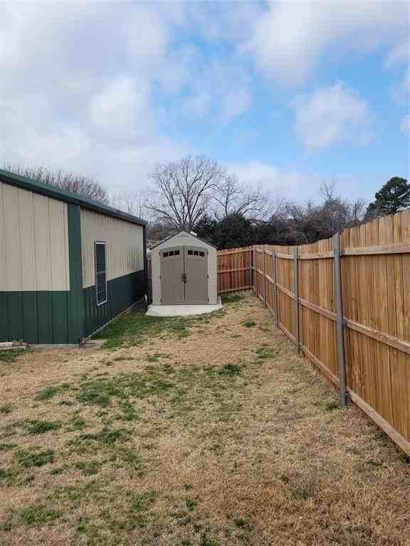 1583 County Road 4757 - Photo 4 of 14