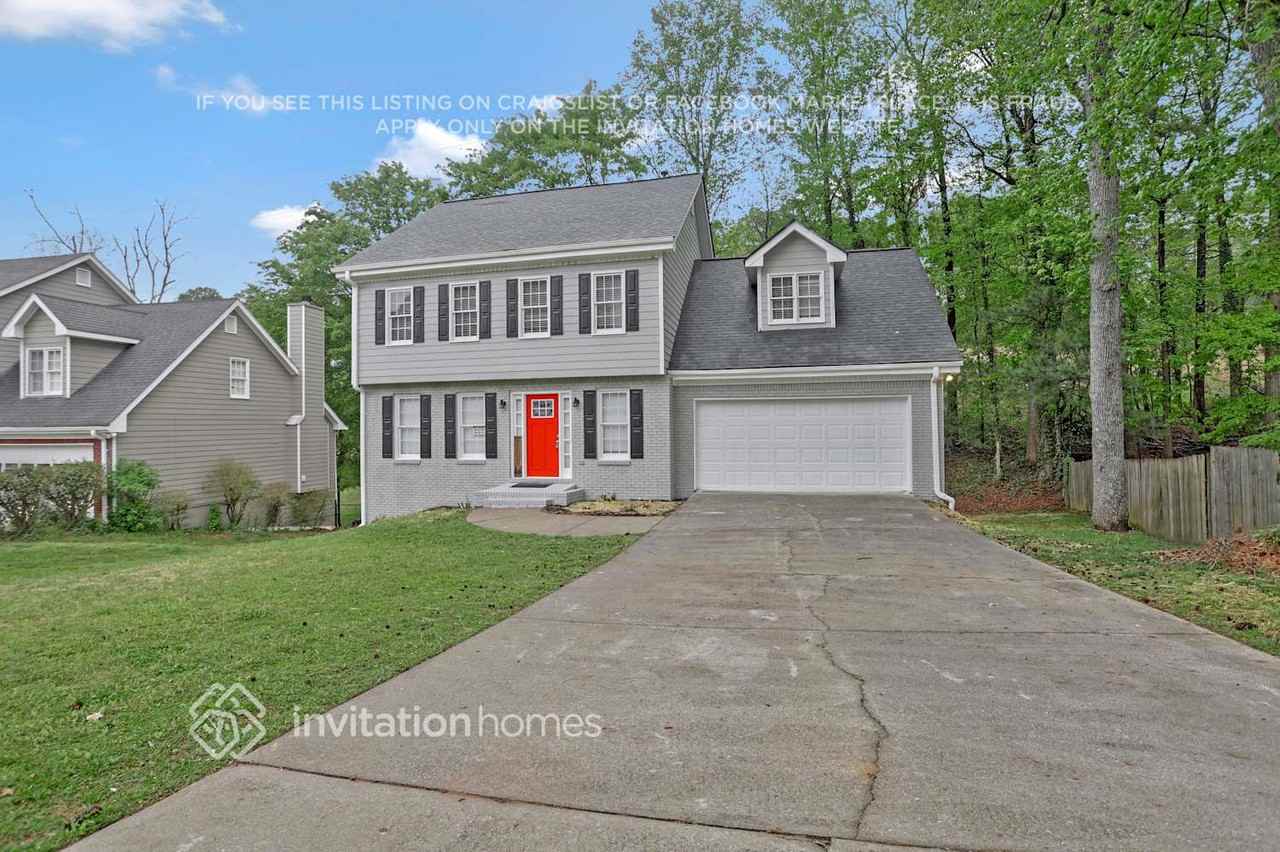 3386 Woodlaurel Dr - Photo 3 of 27