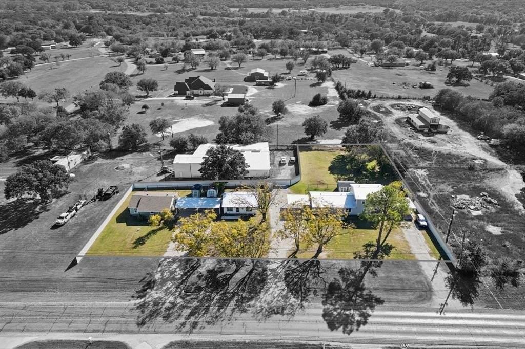 1058 E Reno Rd - Photo 4 of 21