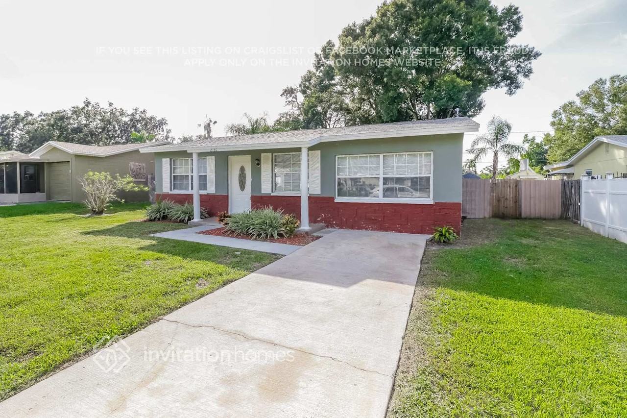 2136 Mary Sue St - Photo 2 of 21