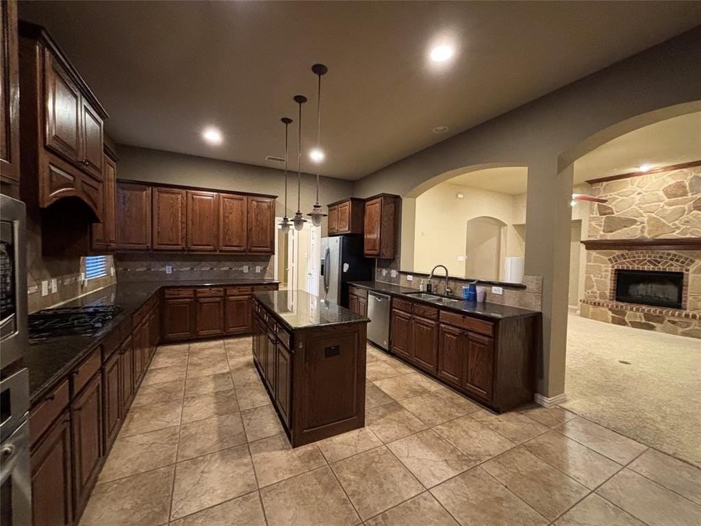 7812 Edgeglen Trl - Photo 7 of 32