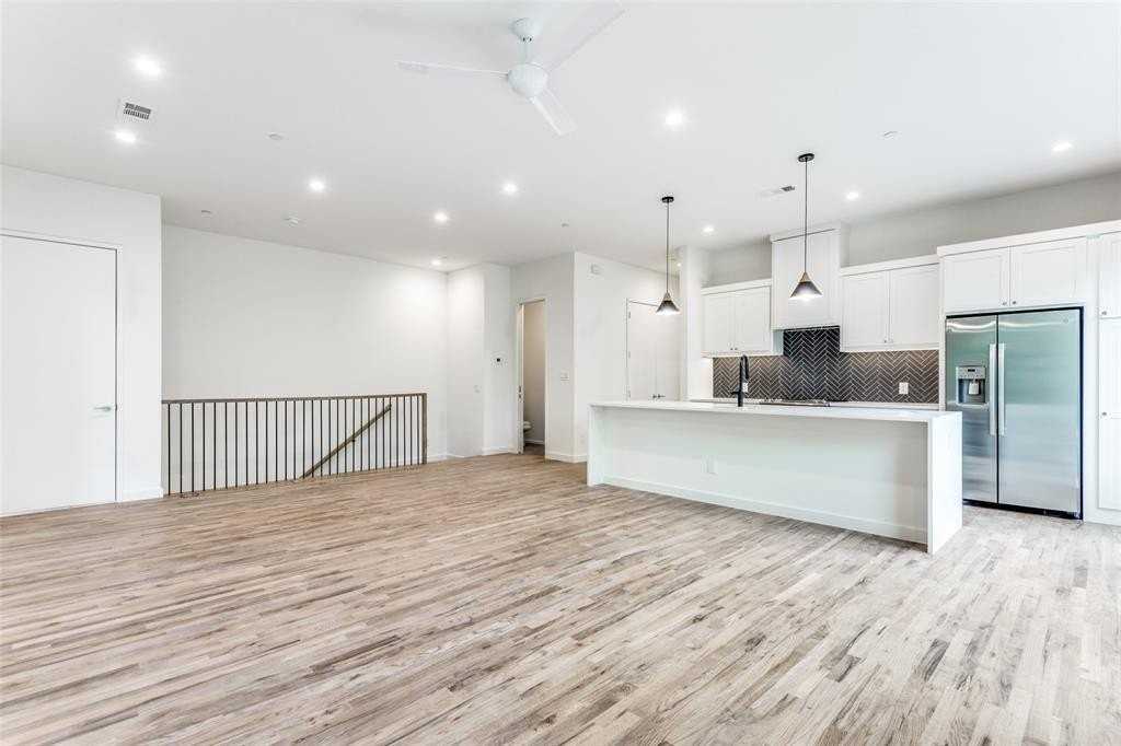 6319 Richmond Ave #112 - Photo 4 of 12