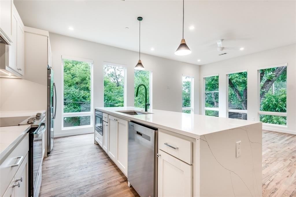 6319 Richmond Ave #112 - Photo 5 of 12