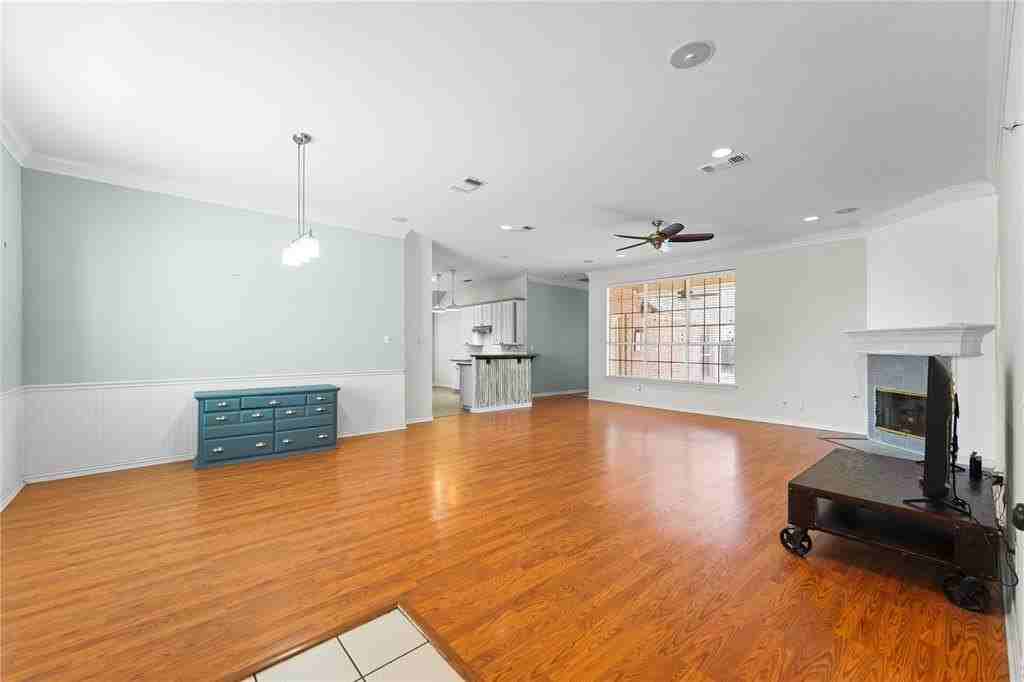 1115 Brook Arbor Dr - Photo 6 of 38