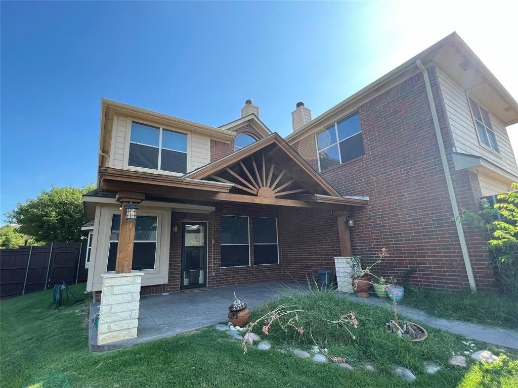 9705 Hickory St - Photo 5 of 35