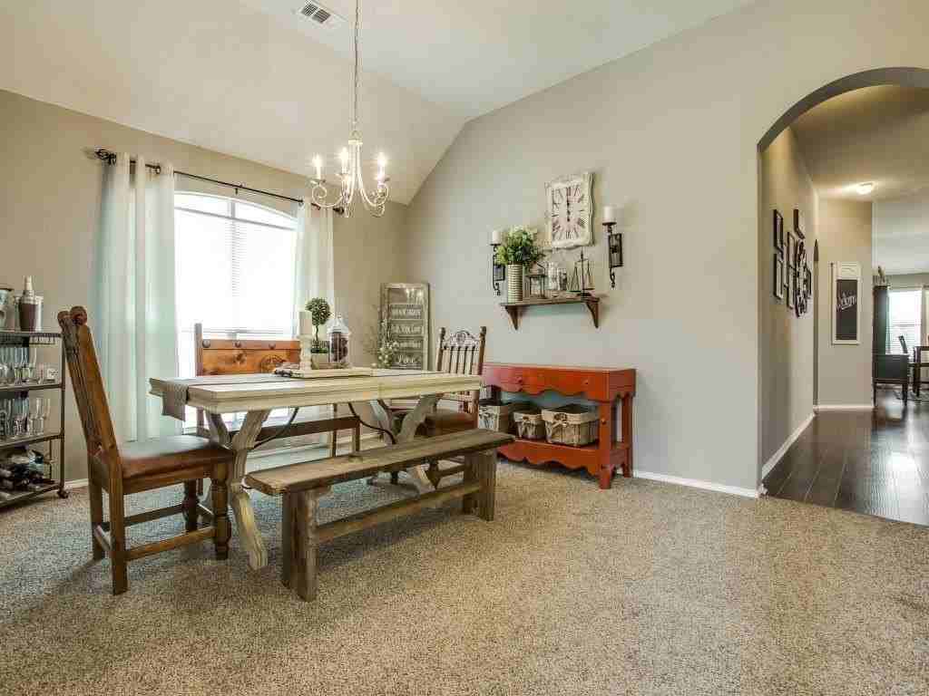 1701 Heron Dr - Photo 7 of 24