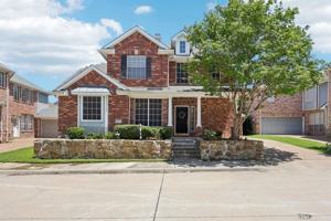 featured image of 458 Richmond St