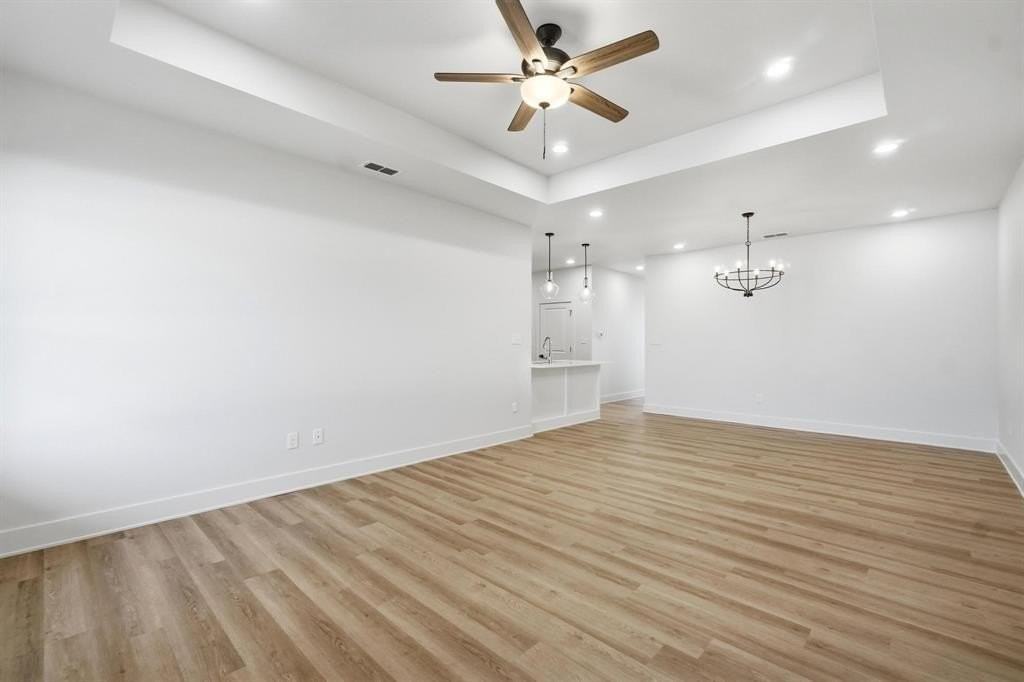 6517 Iverness Street - Photo 4 of 26