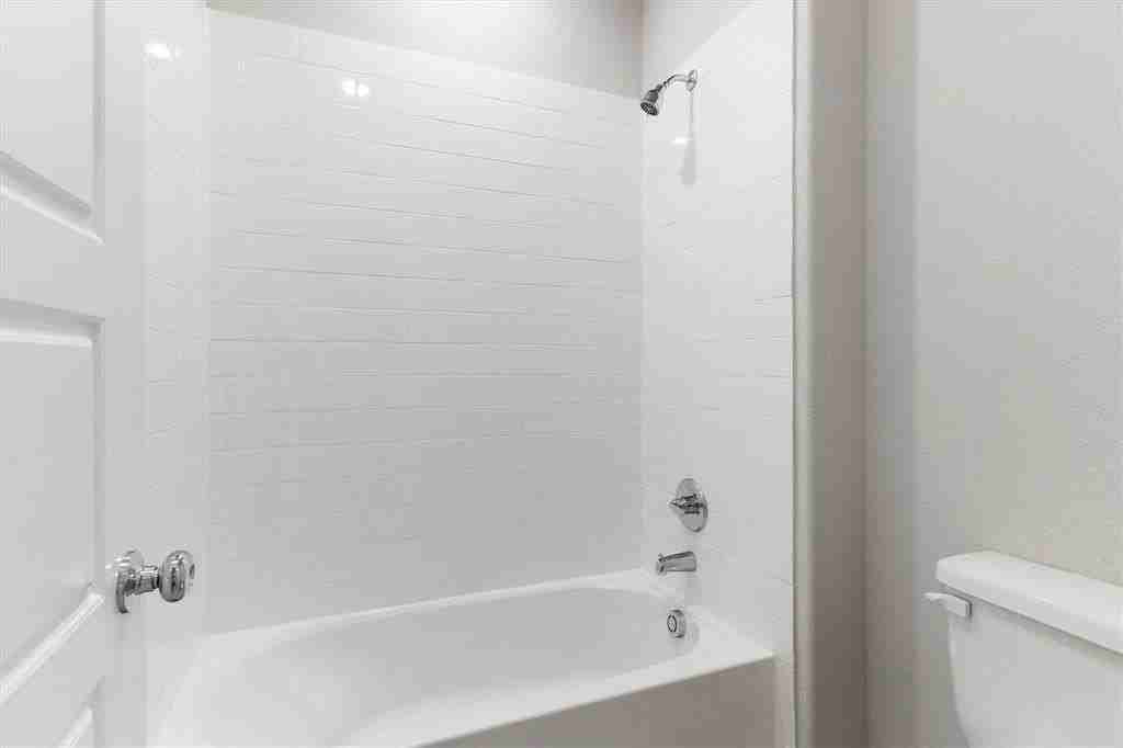 2010 Sandpiper Way - Photo 6 of 38