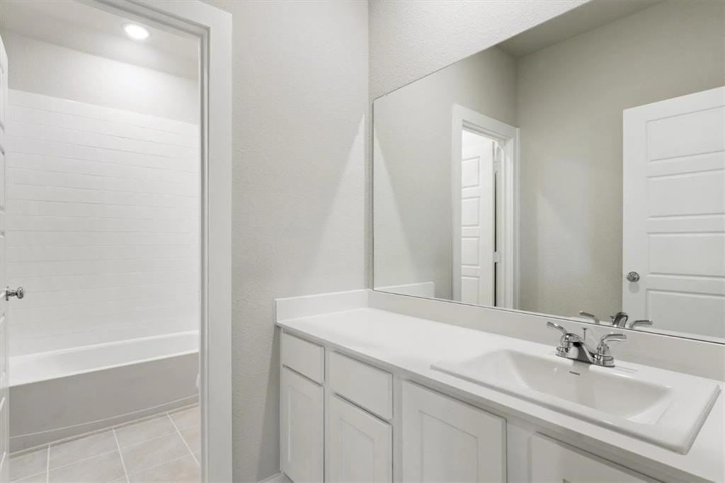 2010 Sandpiper Way - Photo 7 of 38