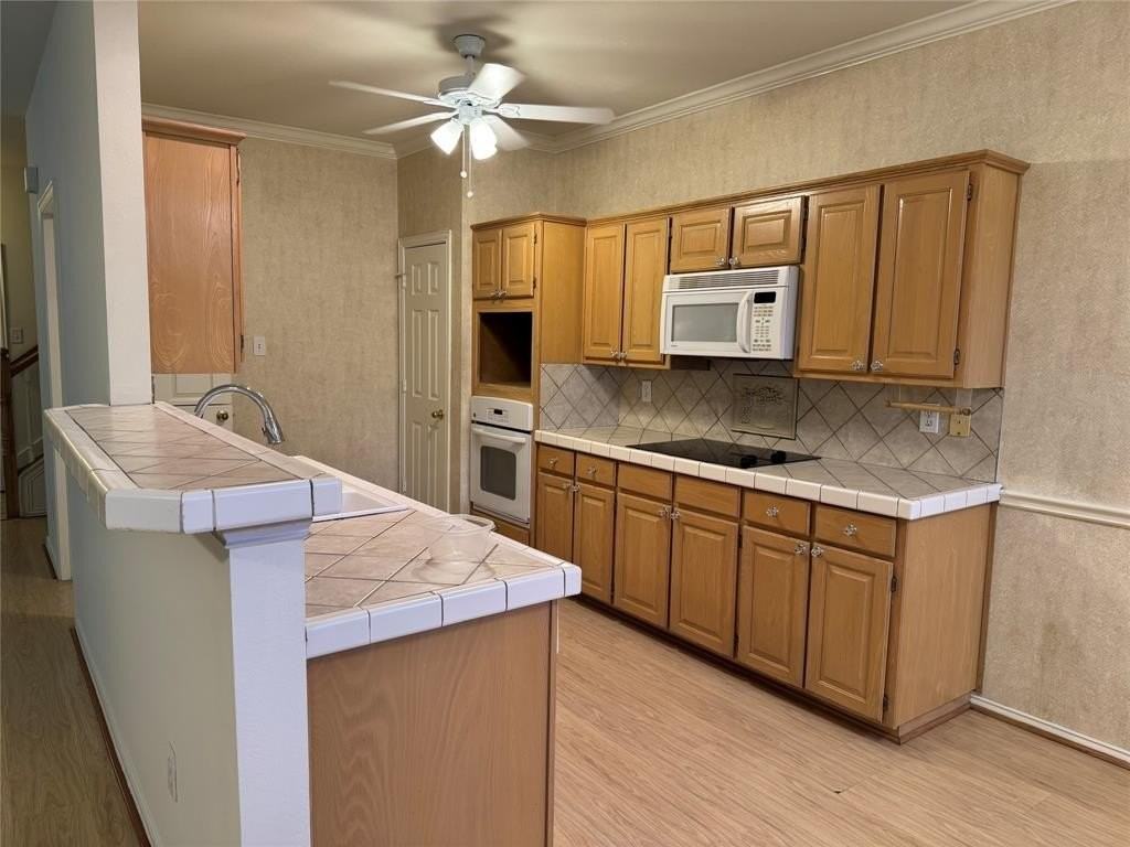 8319 Coppertowne Ct - Photo 6 of 14