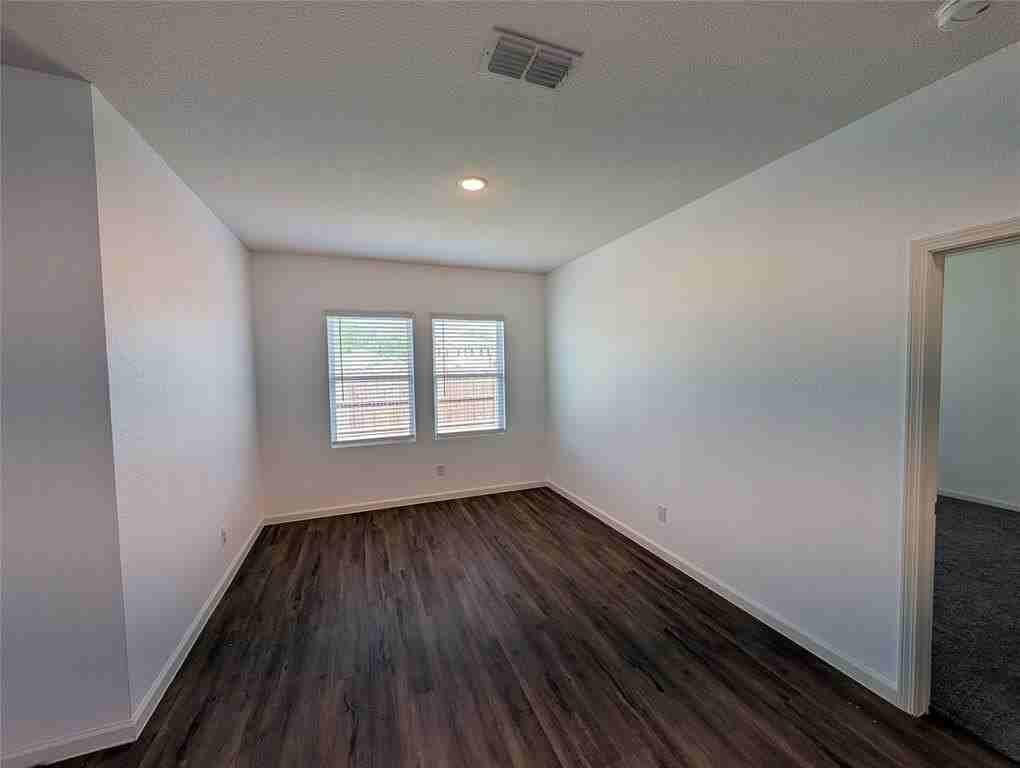 820 Cedar Elm Dr - Photo 7 of 26