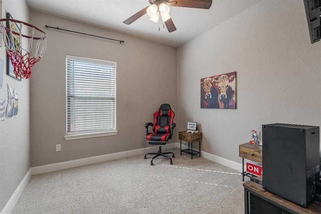 7531 Salerno Ct - Photo 5 of 32