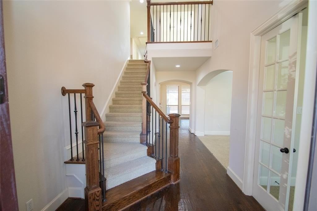 2263 Morning Dew Ct - Photo 2 of 29