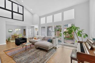 925 Easton Pl - Photo 1 of 1