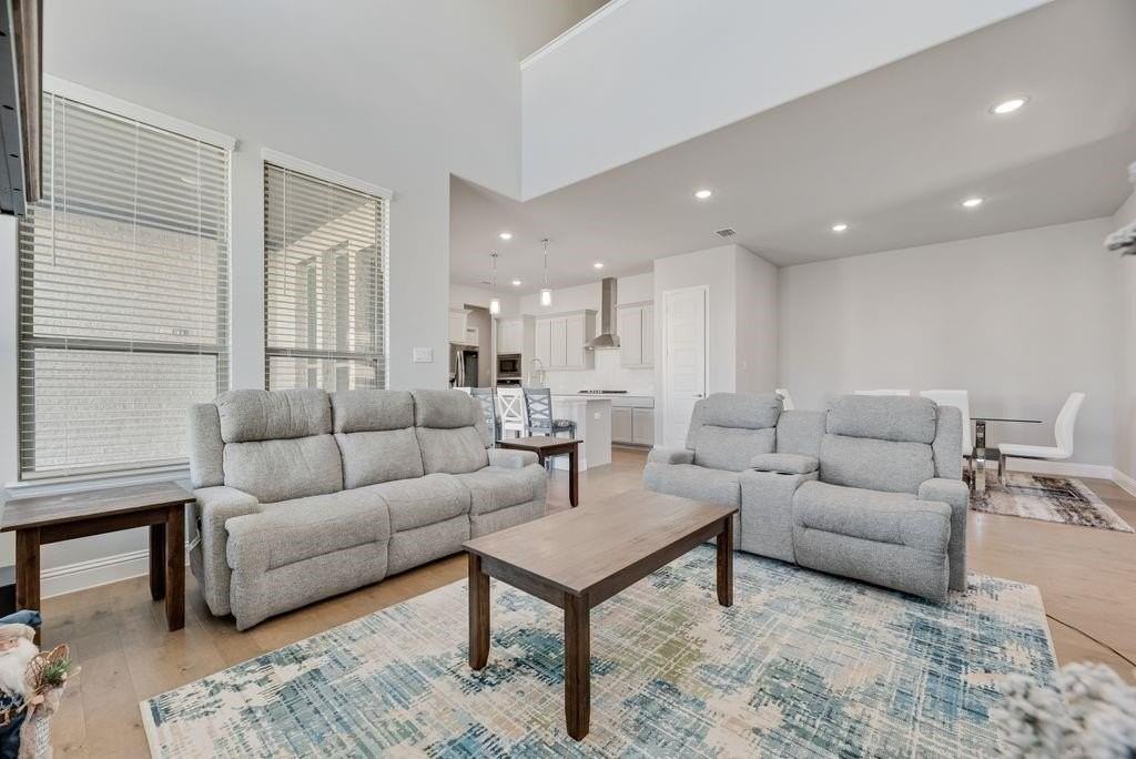 11392 Blackwater Trl - Photo 4 of 20