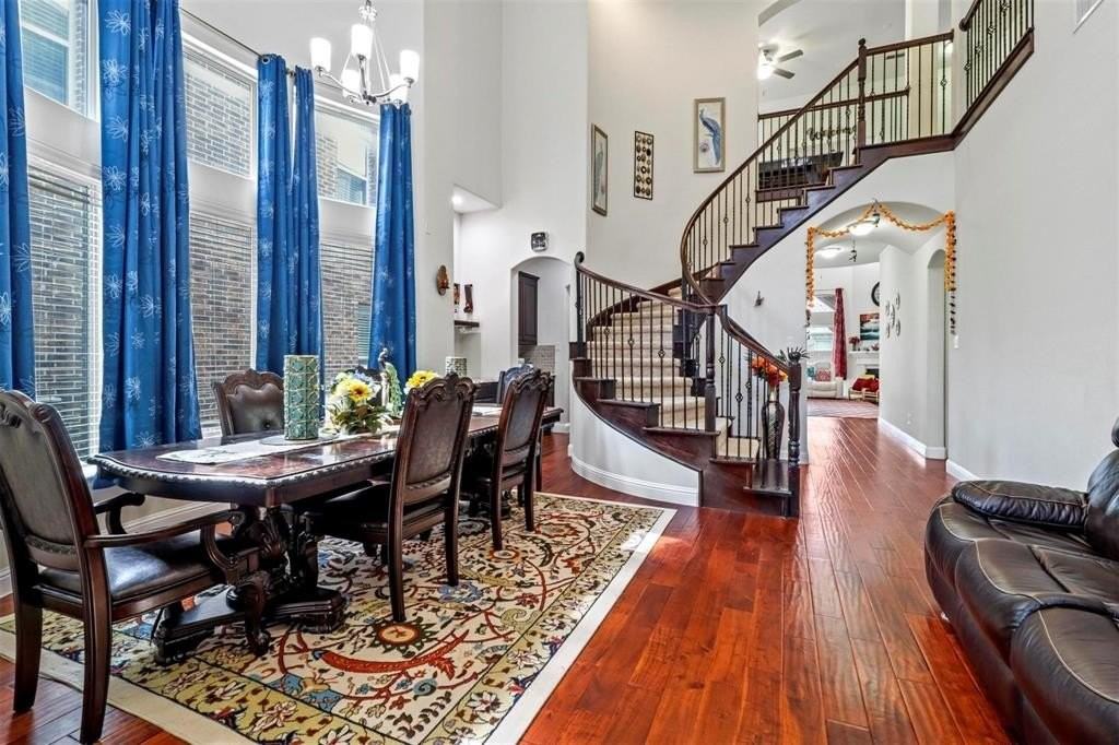 1121 Horsemint Dr - Photo 7 of 29