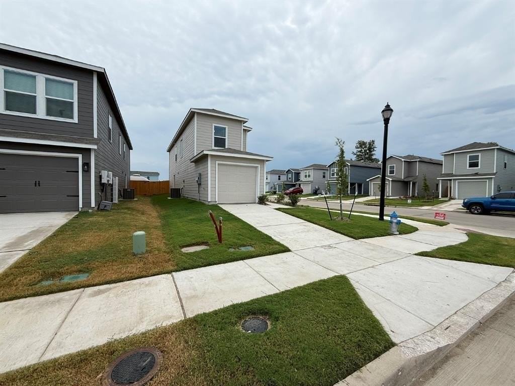 6313 Kingfisher Way - Photo 2 of 18