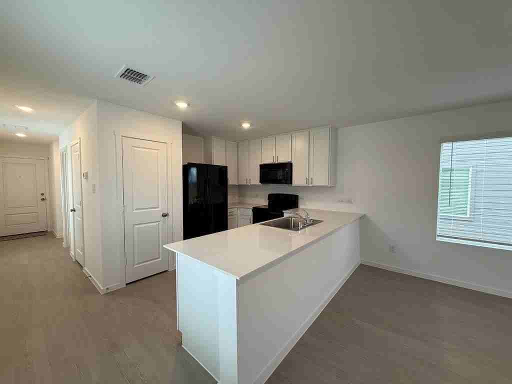 6313 Kingfisher Way - Photo 6 of 18