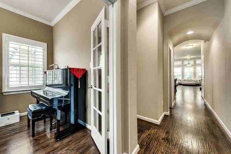 2021 Garden Park Ct - Photo 5 of 28