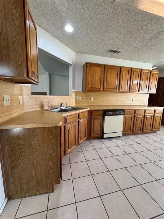 5824 Emrose Ter - Photo 4 of 11