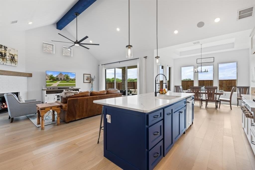 1411 Prescott Dr - Photo 7 of 36