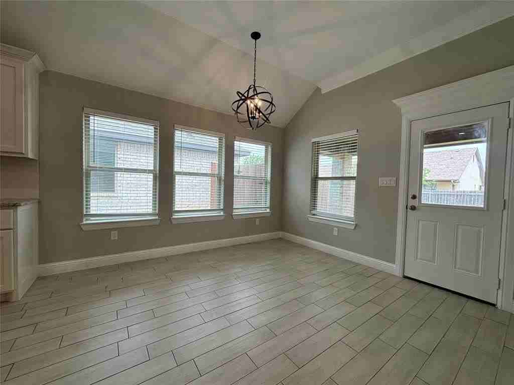 3339 White Horse Dr - Photo 6 of 20