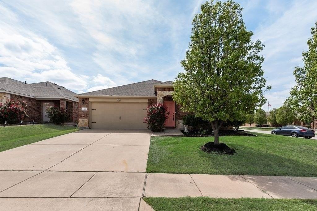 1123 Garnet St - Photo 3 of 30