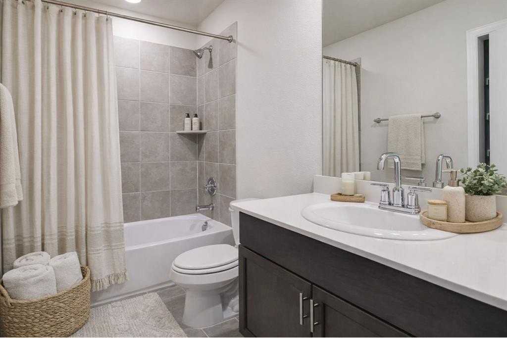 2317 Bellatrix Dr - Photo 4 of 29