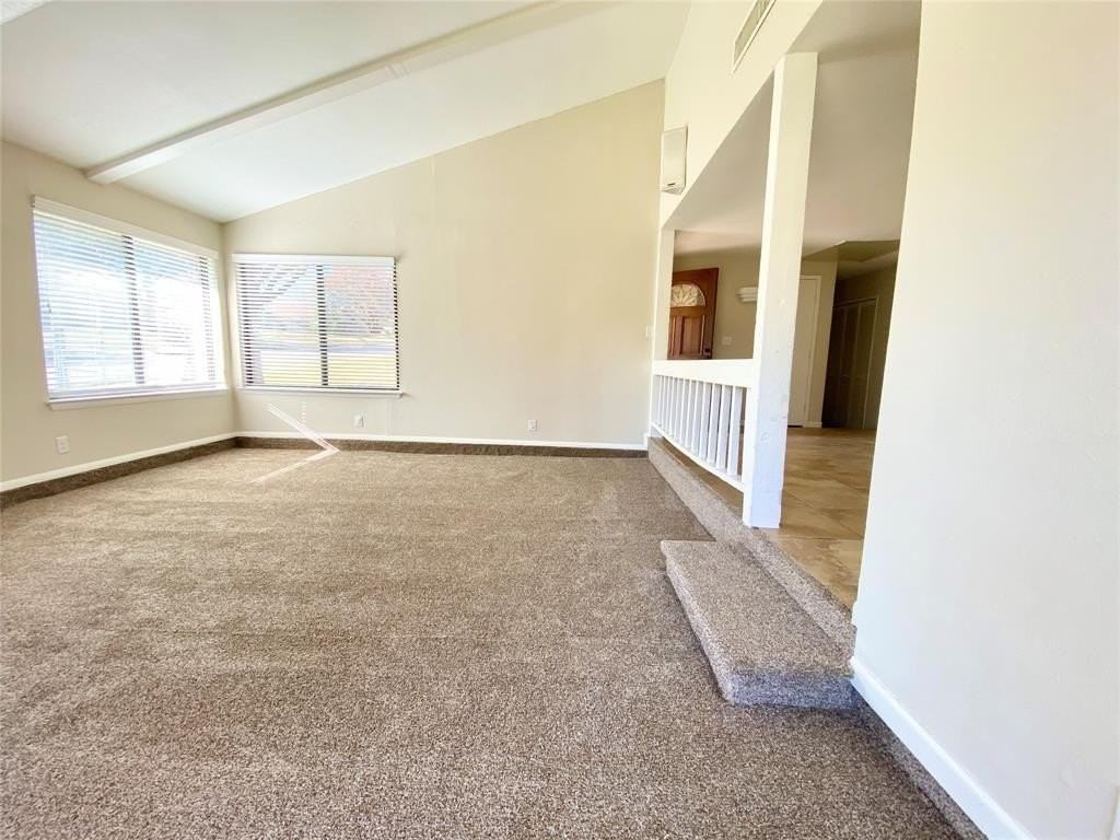 1700 Crystal Way - Photo 2 of 11