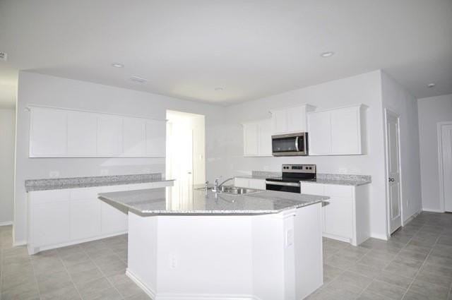 9508 Golden Summit Dr - Photo 5 of 15