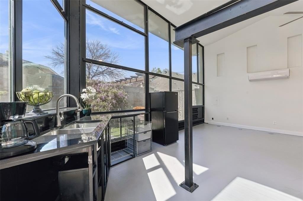 719 Cabernet Ct #B - Photo 6 of 17