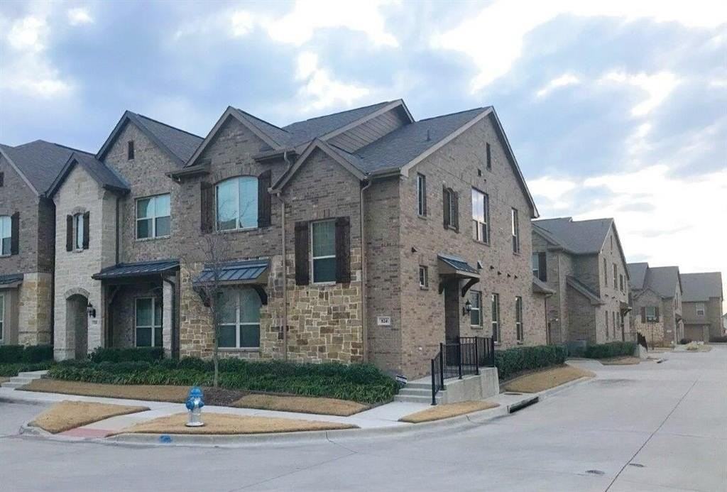 824 Rohan Dr - Photo 2 of 27