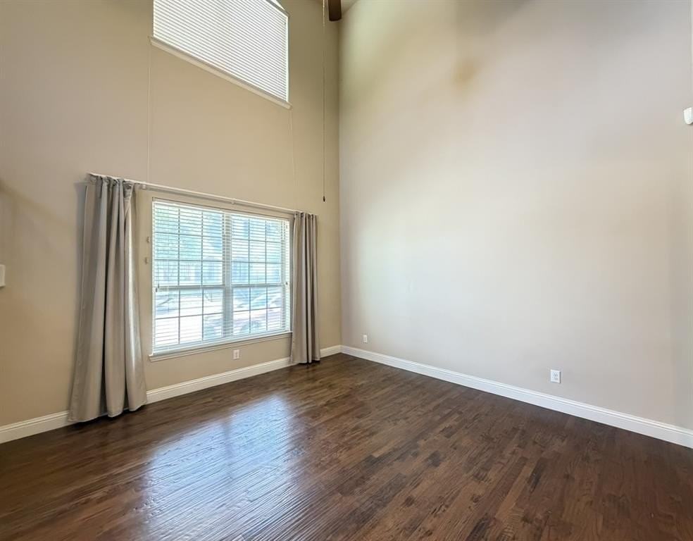 824 Rohan Dr - Photo 6 of 27