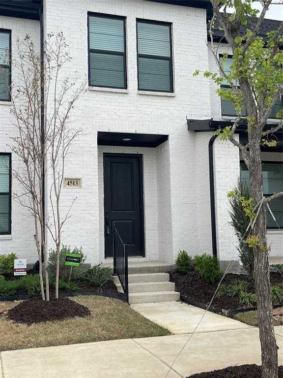 4513 Bishop St - Photo 2 of 27