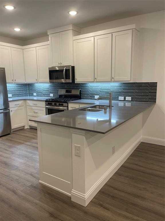 4513 Bishop St - Photo 6 of 27