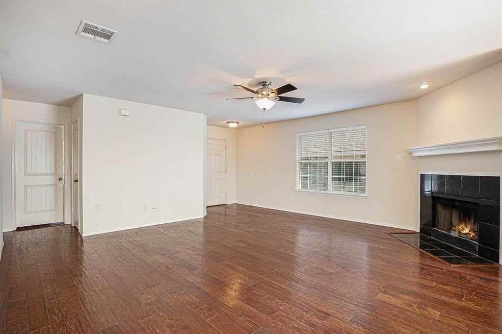 2120 Bliss Rd - Photo 5 of 25