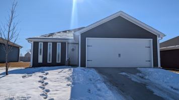 featured image of 1100 Pawpaw Pl