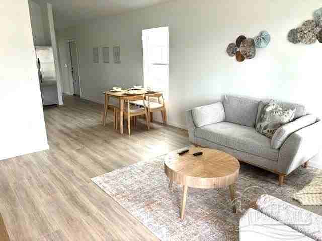 2117 W Jackson St - Photo 6 of 7