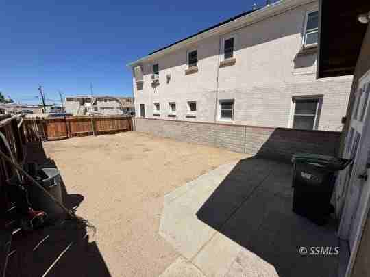 117B W Robertson Rd - Photo 2 of 8