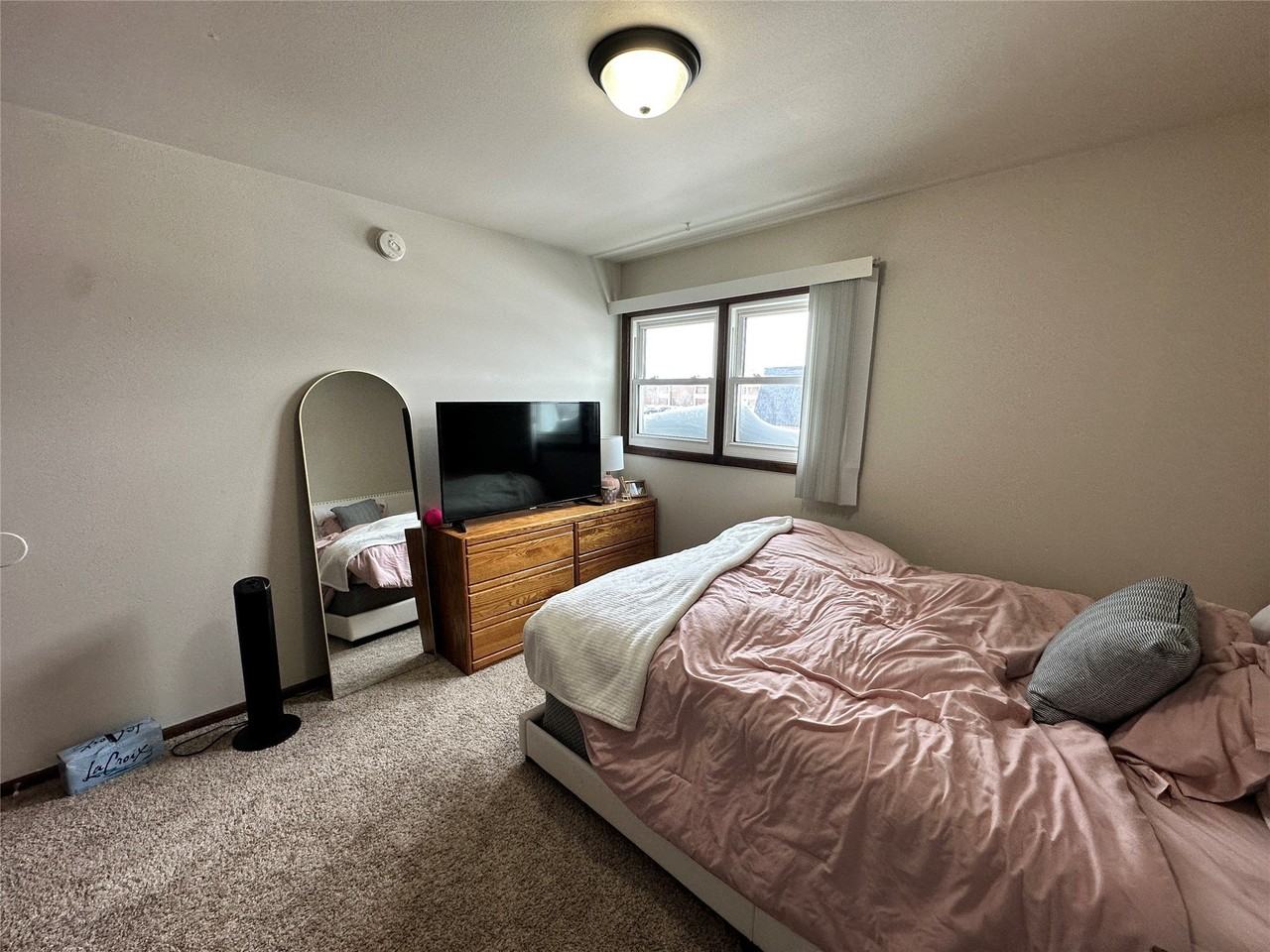 2703 Thomas Dr Apt 9 - Photo 7 of 13