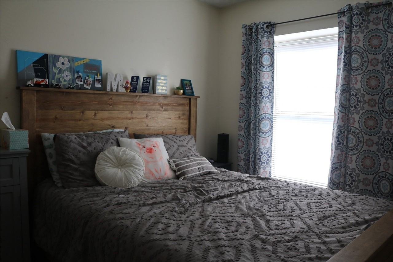 438 Main St E Ste 1 - Photo 7 of 15