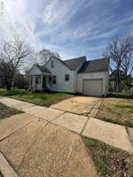 featured image of 3735 Lenoir Cir