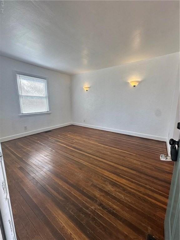 3735 Lenoir Cir - Photo 2 of 19